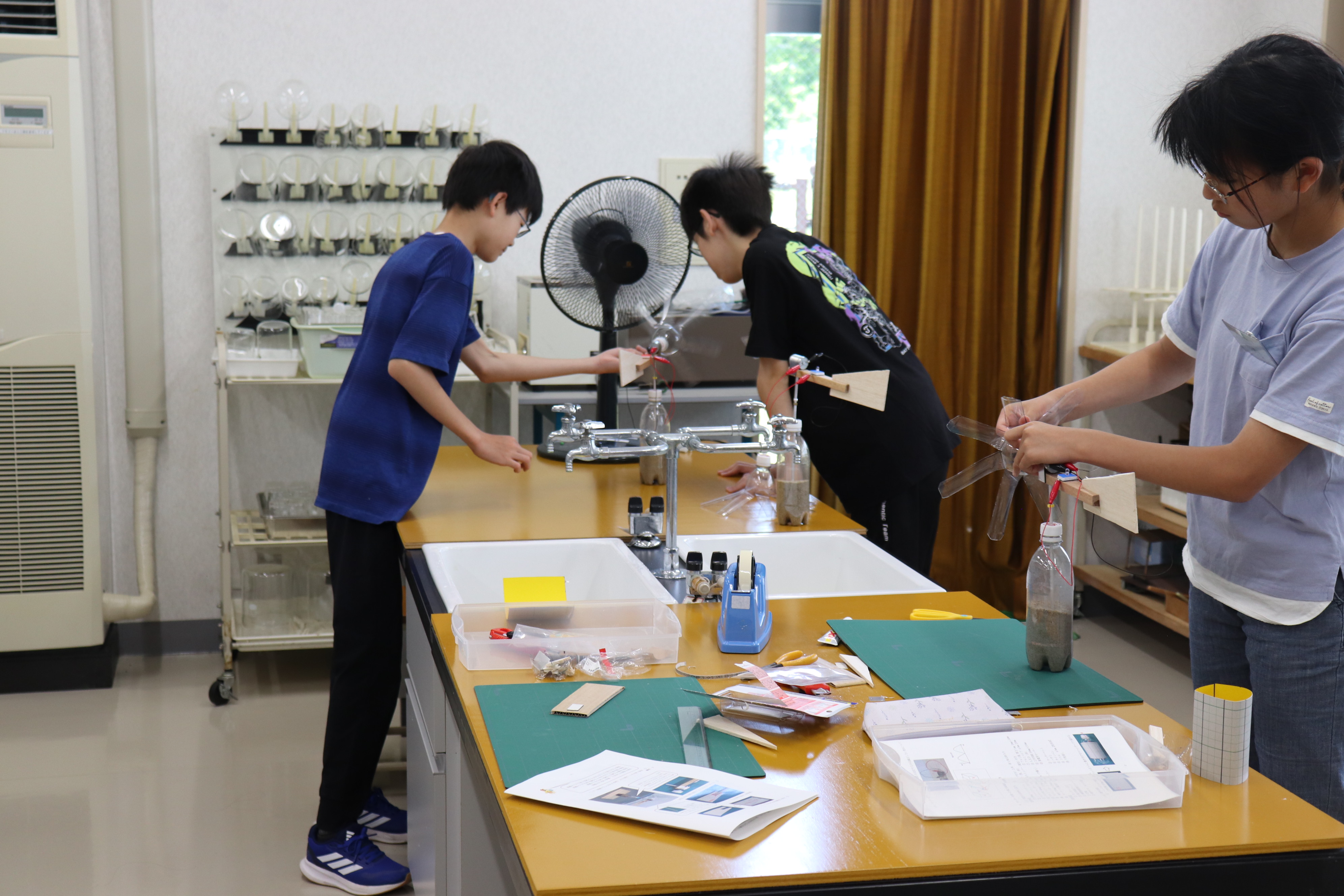 中学生グループ